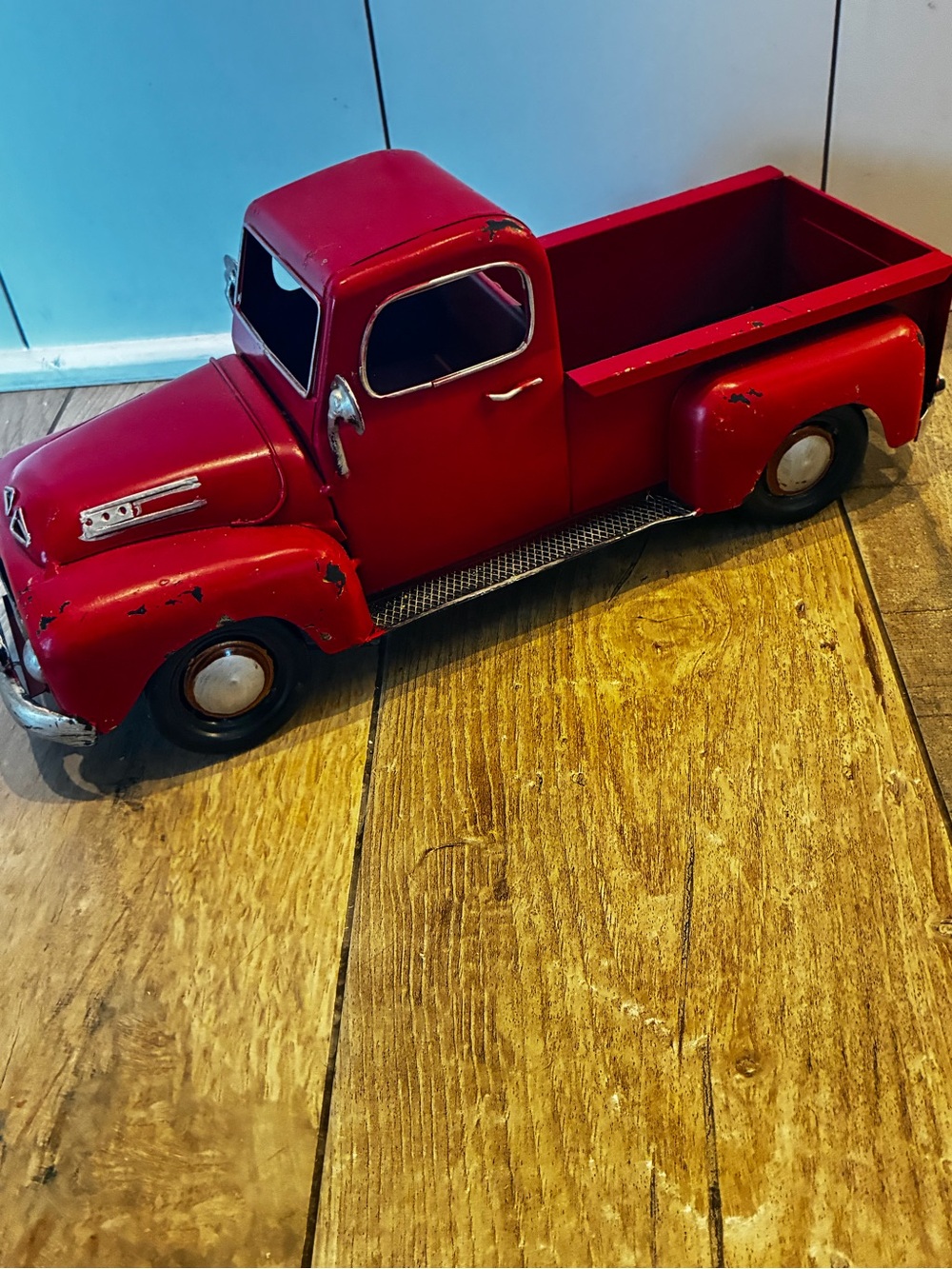 Red Vintage-Style Metal Pickup Truck Decor - Rustic Accent